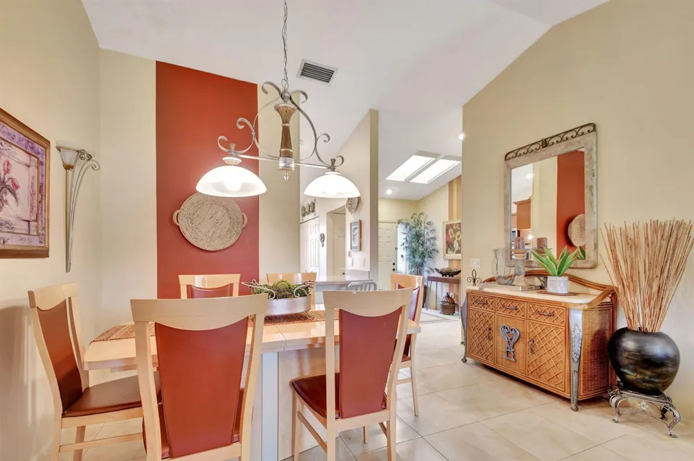 494 Iron Forge Court Royal Palm Beach, FL 33411
