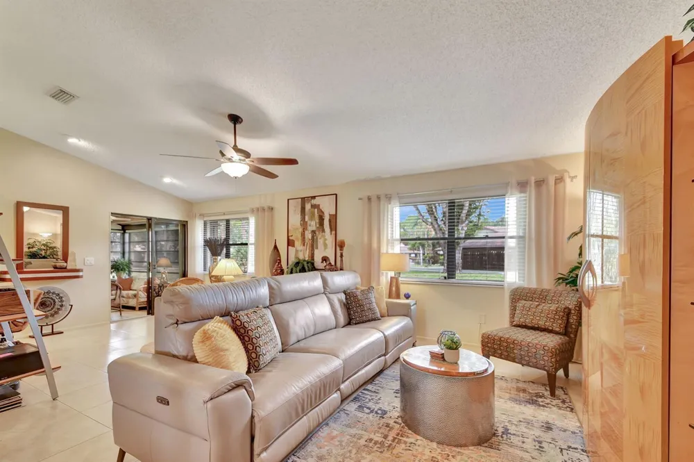 494 Iron Forge Court Royal Palm Beach, FL 33411