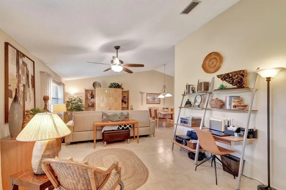 494 Iron Forge Court Royal Palm Beach, FL 33411