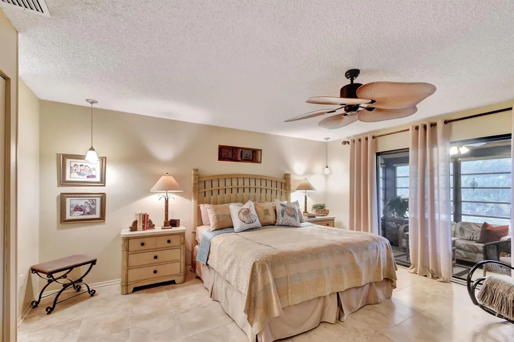 494 Iron Forge Court Royal Palm Beach, FL 33411