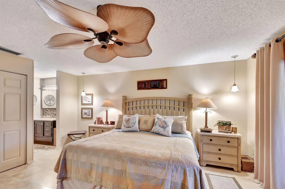 494 Iron Forge Court Royal Palm Beach, FL 33411