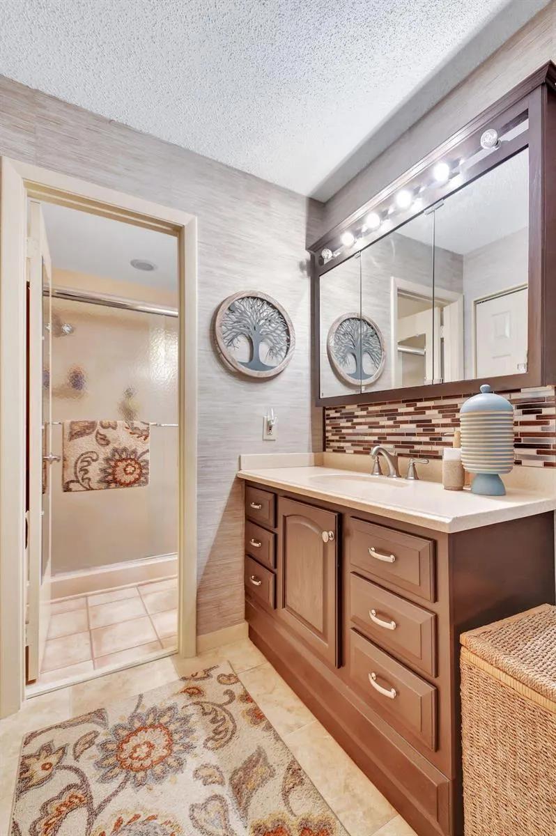 494 Iron Forge Court Royal Palm Beach, FL 33411