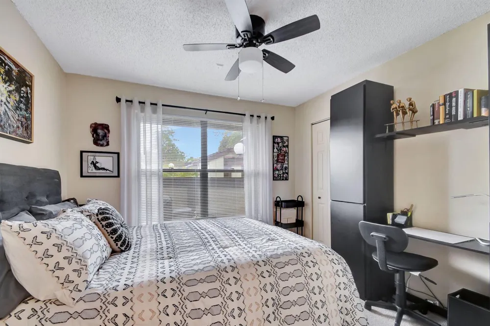 494 Iron Forge Court Royal Palm Beach, FL 33411