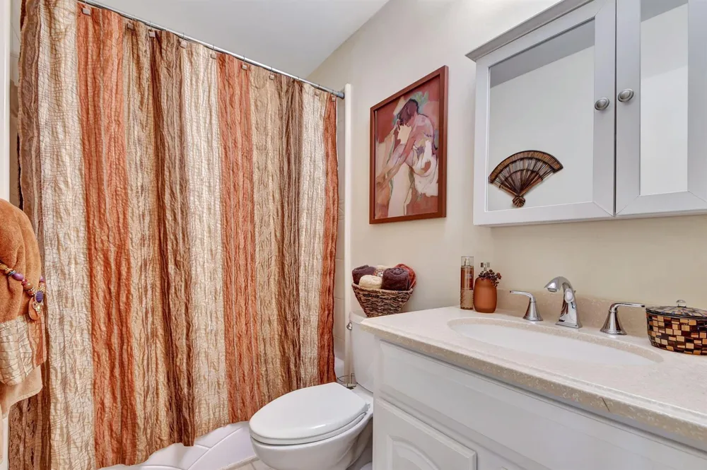 494 Iron Forge Court Royal Palm Beach, FL 33411