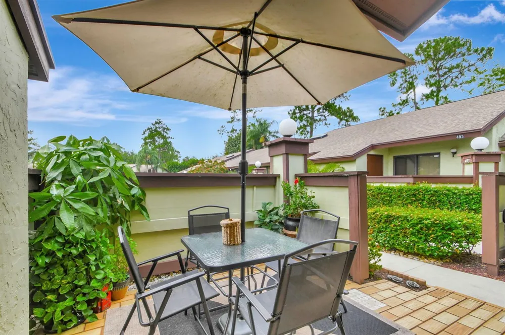 494 Iron Forge Court Royal Palm Beach, FL 33411