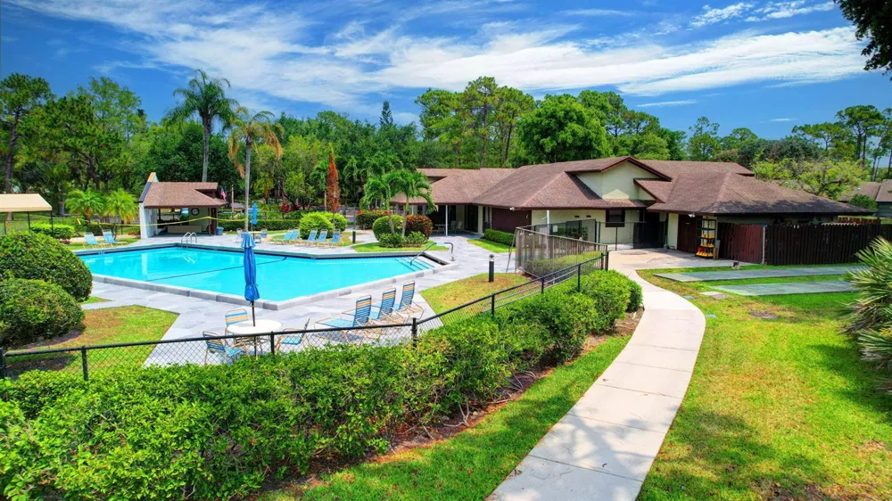 494 Iron Forge Court Royal Palm Beach, FL 33411