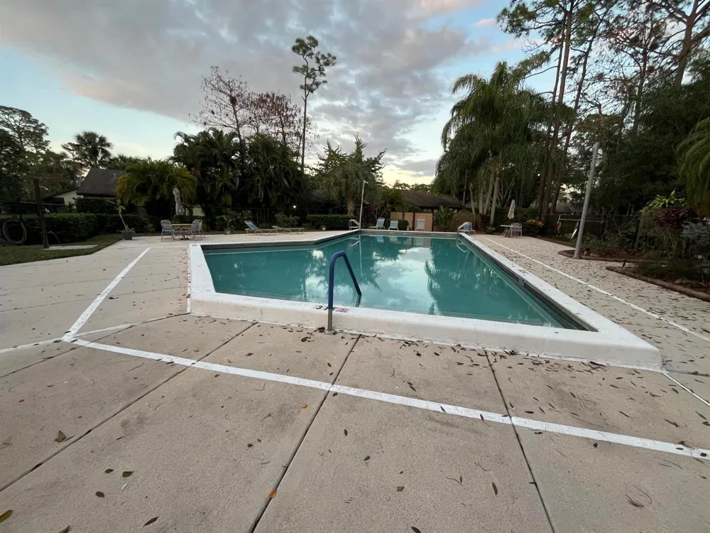 494 Iron Forge Court Royal Palm Beach, FL 33411
