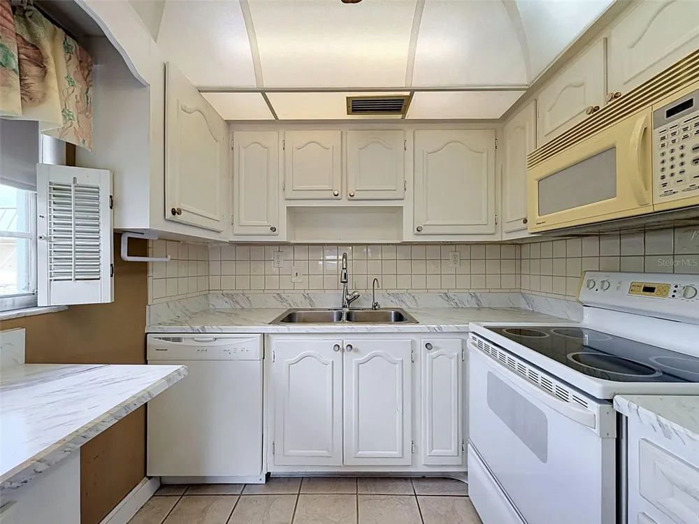 11829 CARISSA LANE #A New Port Richey, FL 34654