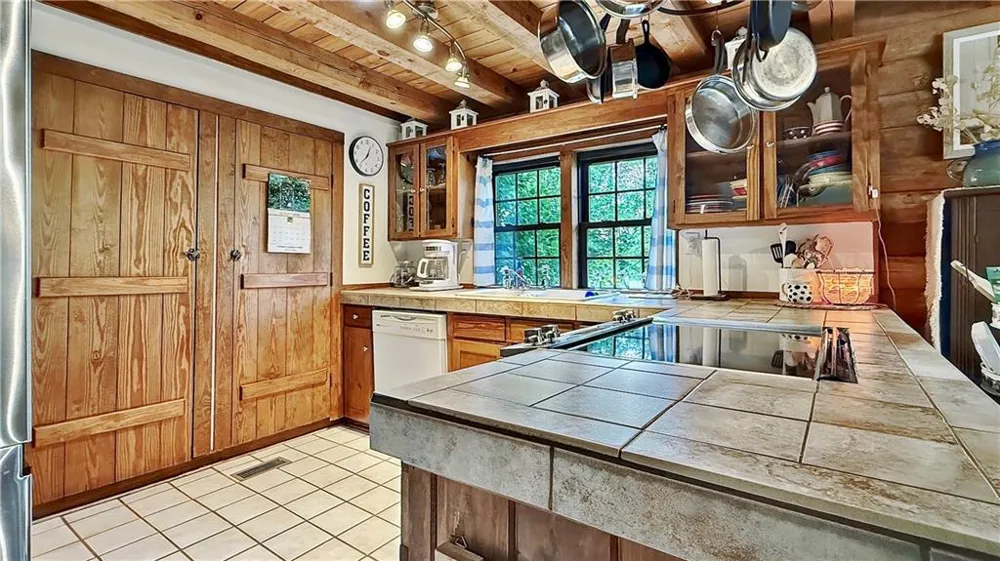 527 Beason Road SE Calhoun, GA 30701