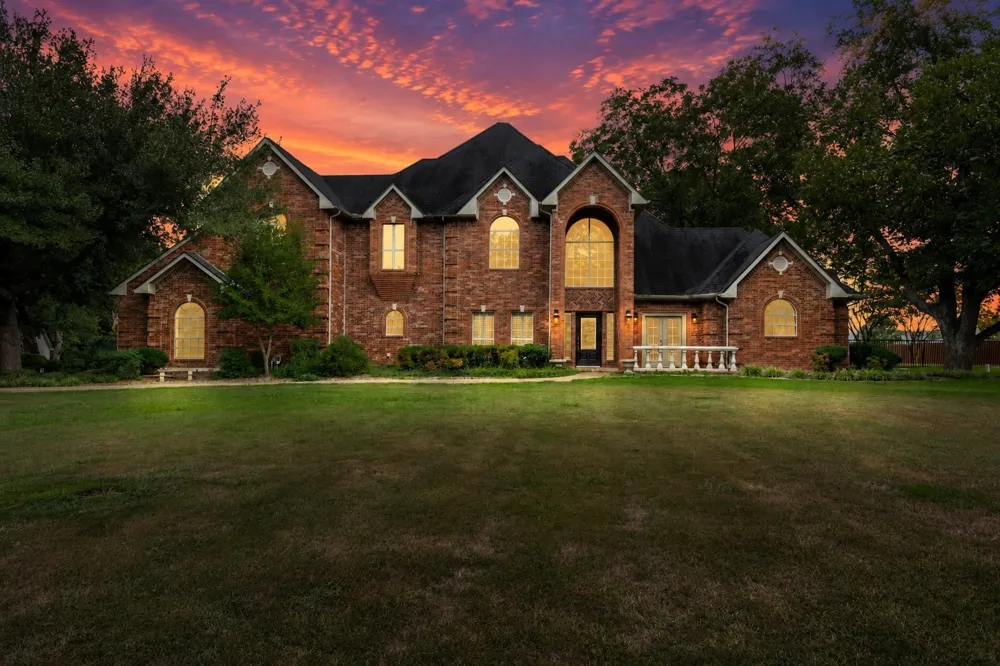 4035 County Road 2700 Caddo Mills, TX 75135