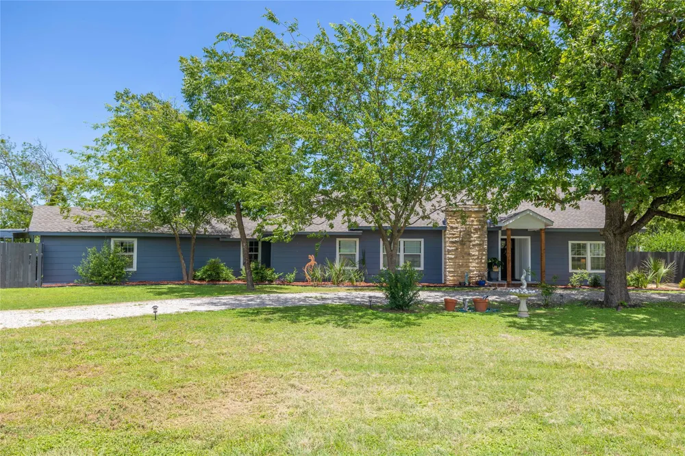 2620 Vine Street Brownwood, TX 76801