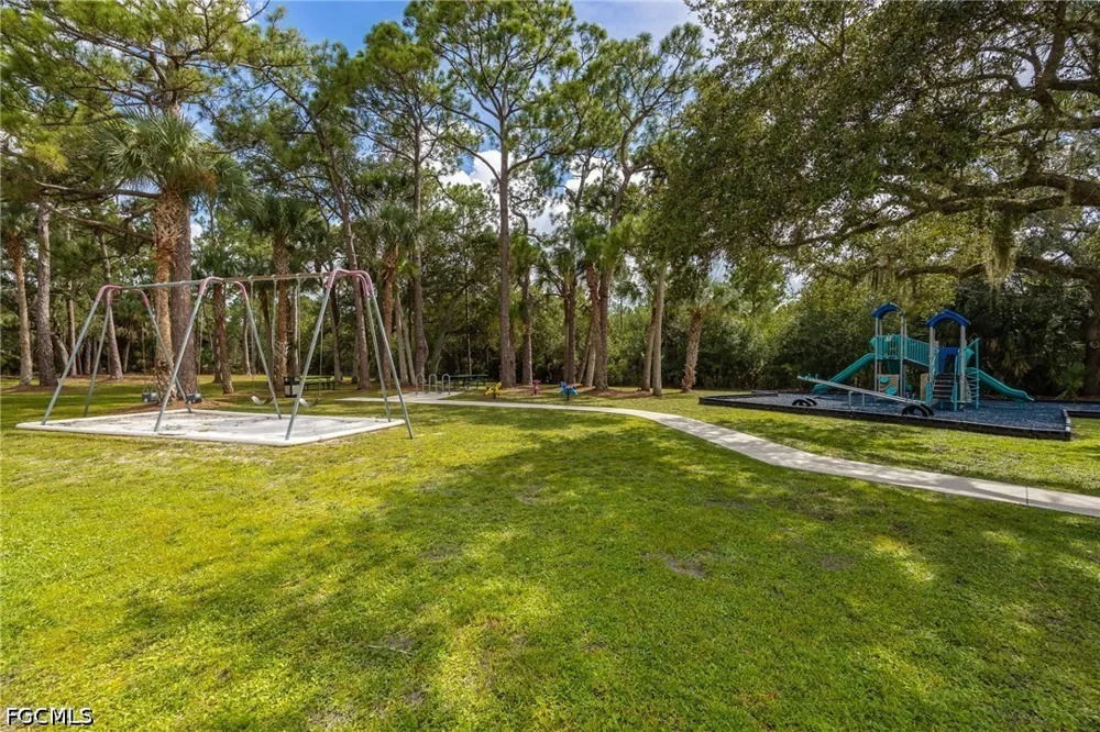 Varsity Circle Lehigh Acres, FL 33971