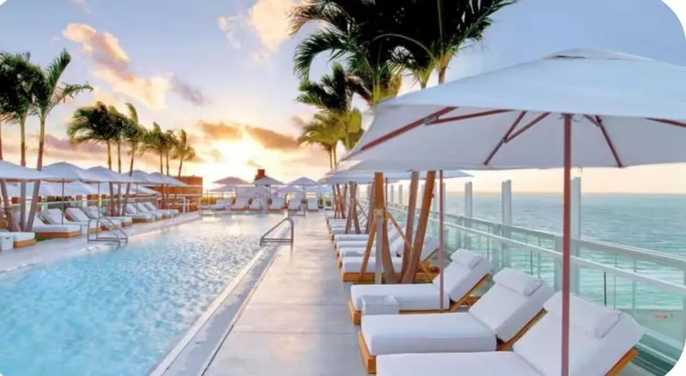 102 24th Street #1512 Miami Beach, FL 33139