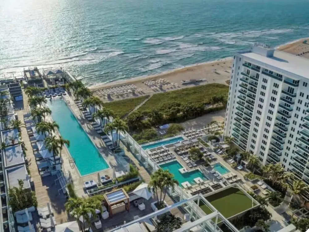 102 24th Street #1512 Miami Beach, FL 33139