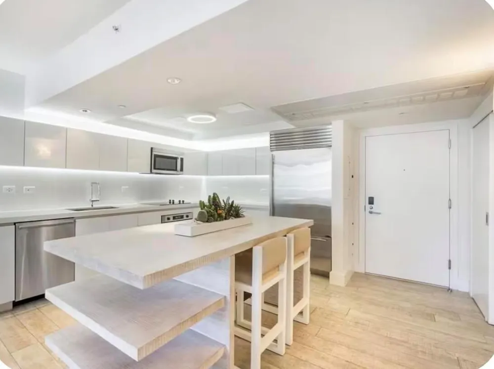 102 24th Street #1512 Miami Beach, FL 33139