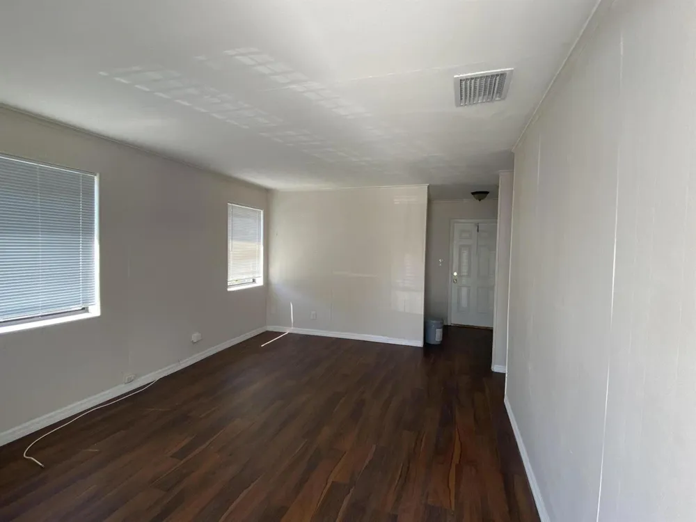 816 W 4TH STREET Riviera Beach, FL 33404