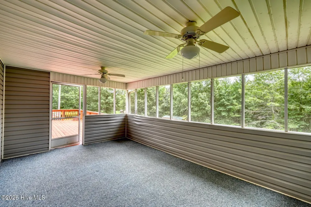 151 Sharp Top Circle Blairsville, GA 30512