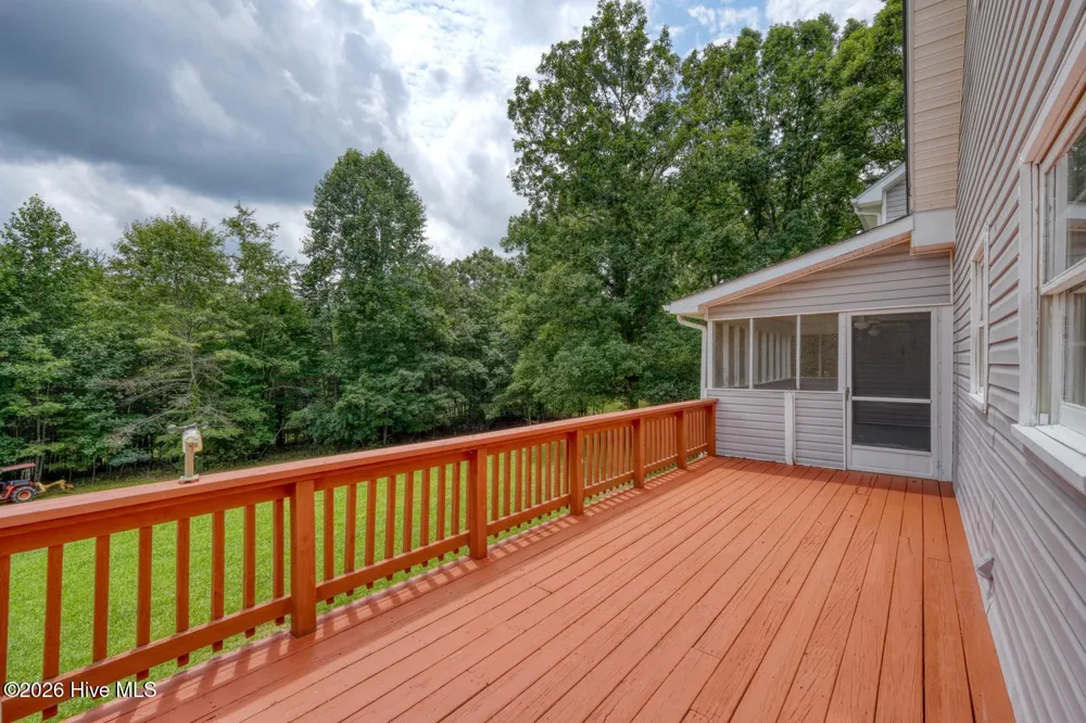 151 Sharp Top Circle Blairsville, GA 30512