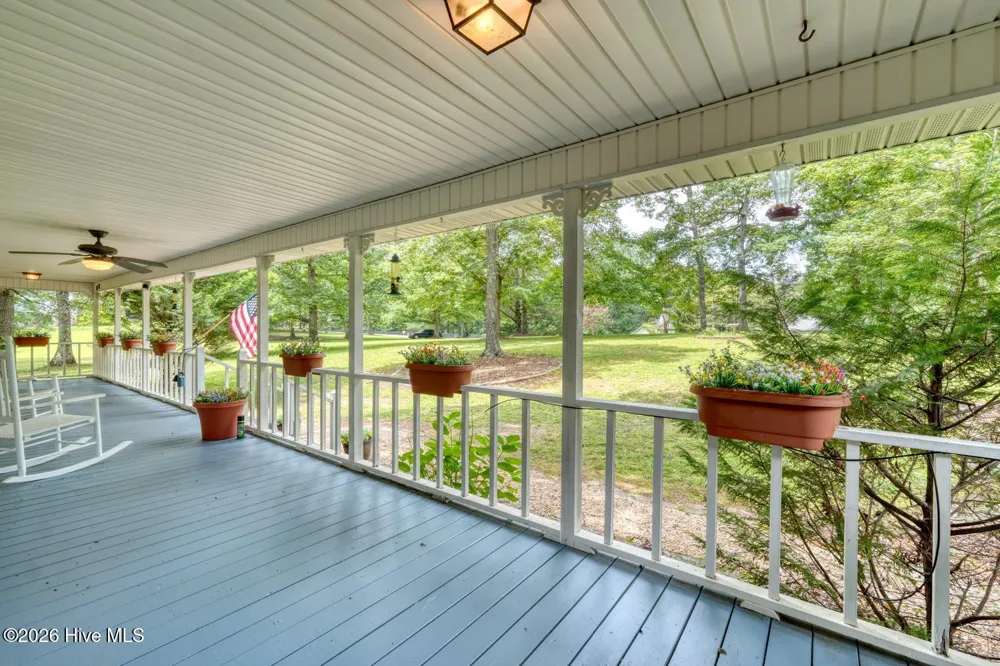 151 Sharp Top Circle Blairsville, GA 30512