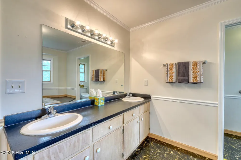 151 Sharp Top Circle Blairsville, GA 30512