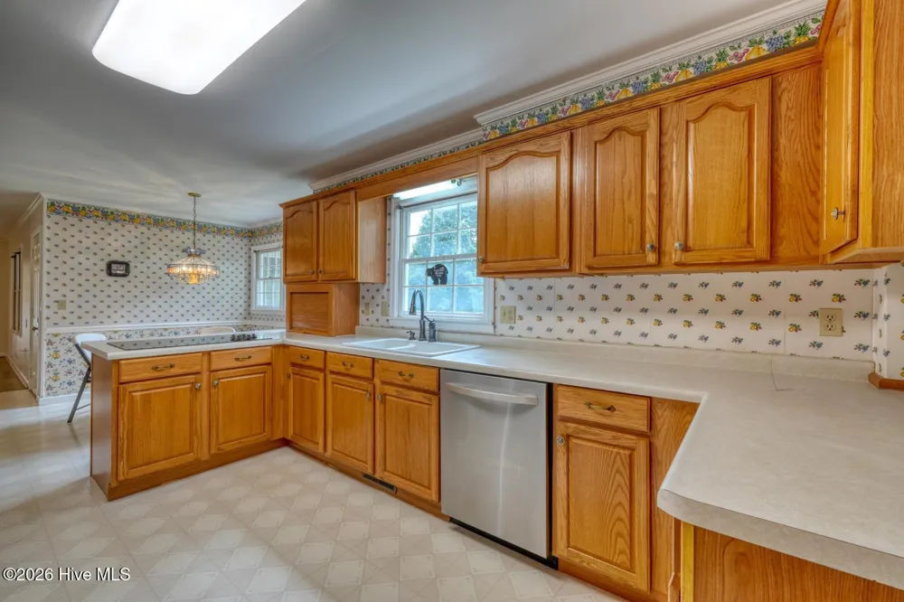 151 Sharp Top Circle Blairsville, GA 30512