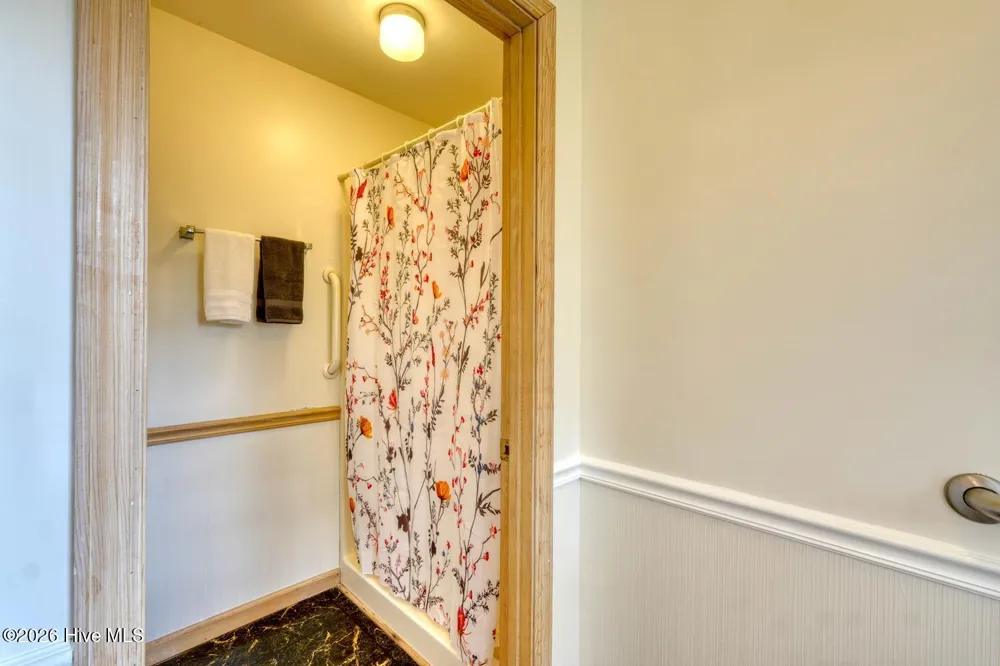 151 Sharp Top Circle Blairsville, GA 30512
