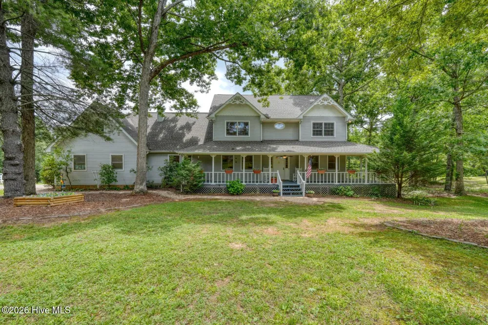 151 Sharp Top Circle Blairsville, GA 30512