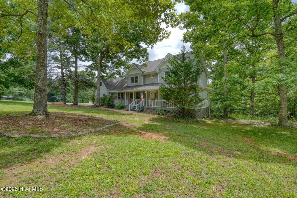 151 Sharp Top Circle Blairsville, GA 30512