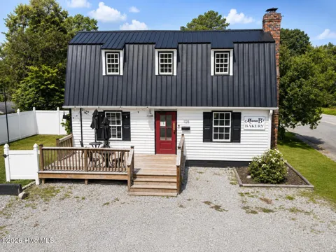 105 Railroad Street