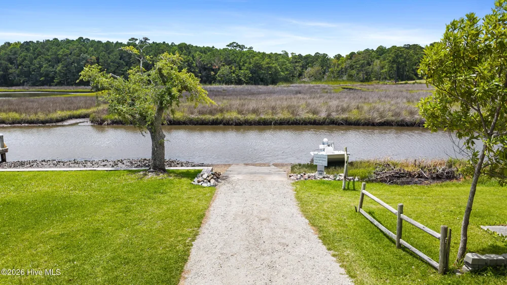 500 Bishop Drive Hampstead, NC 28443
