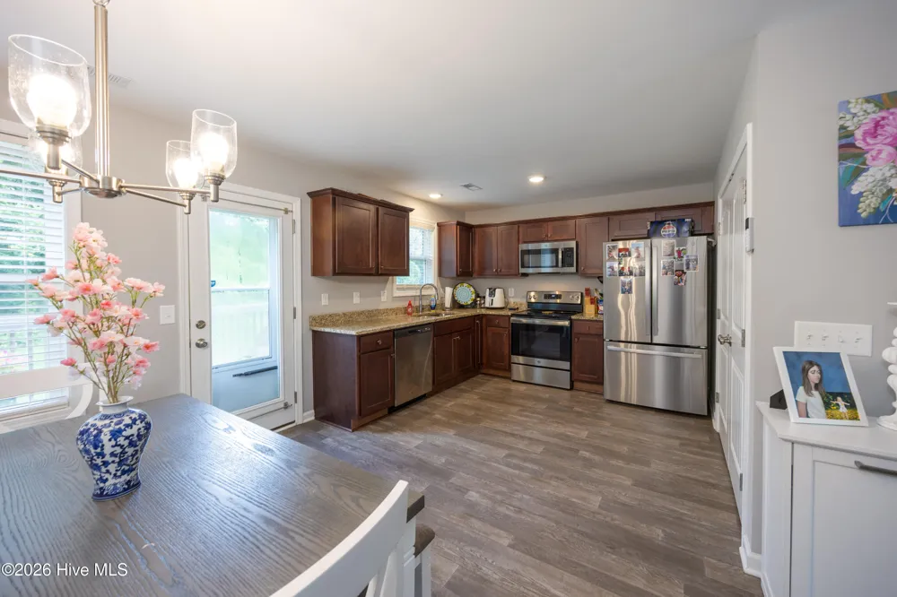 207 Dixie Circle Clinton, NC 28328