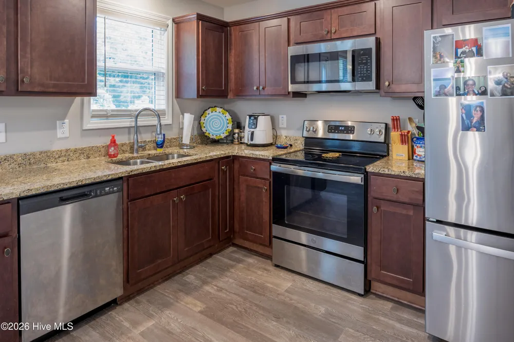 207 Dixie Circle Clinton, NC 28328