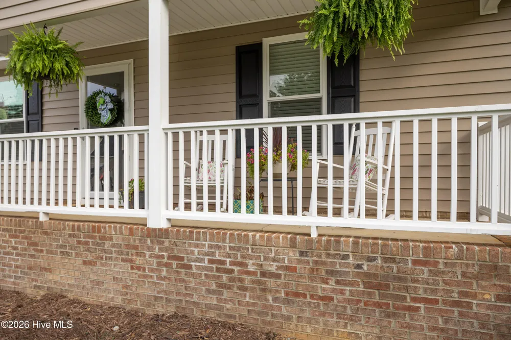 207 Dixie Circle Clinton, NC 28328