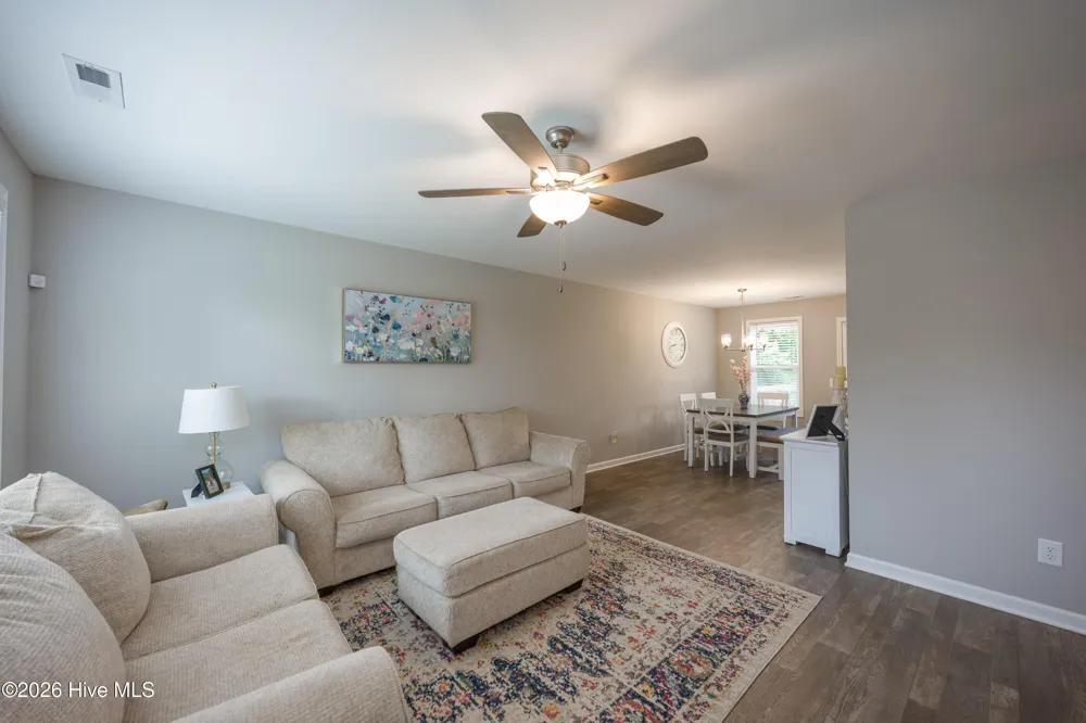 207 Dixie Circle Clinton, NC 28328