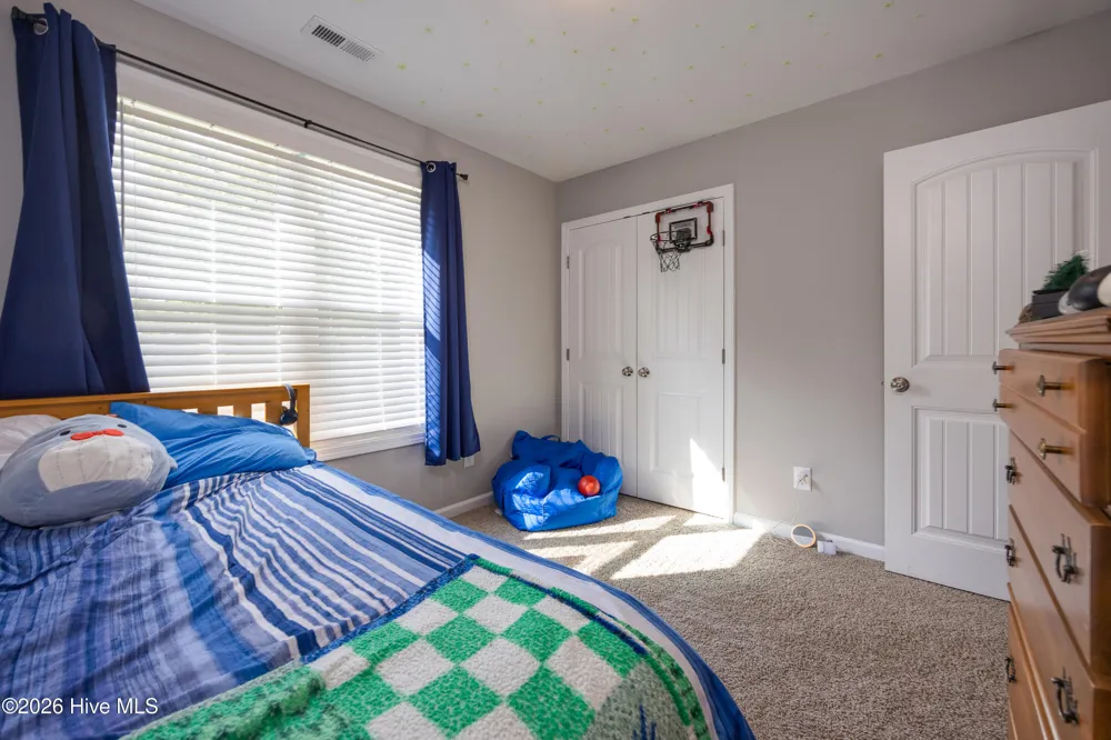 207 Dixie Circle Clinton, NC 28328