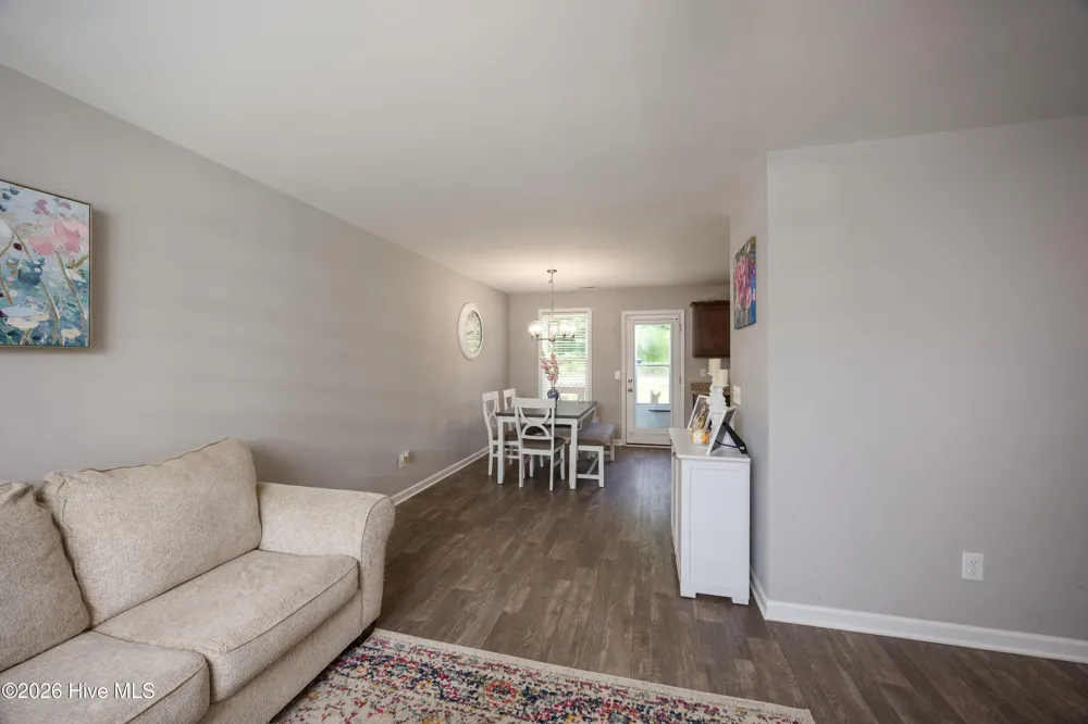 207 Dixie Circle Clinton, NC 28328