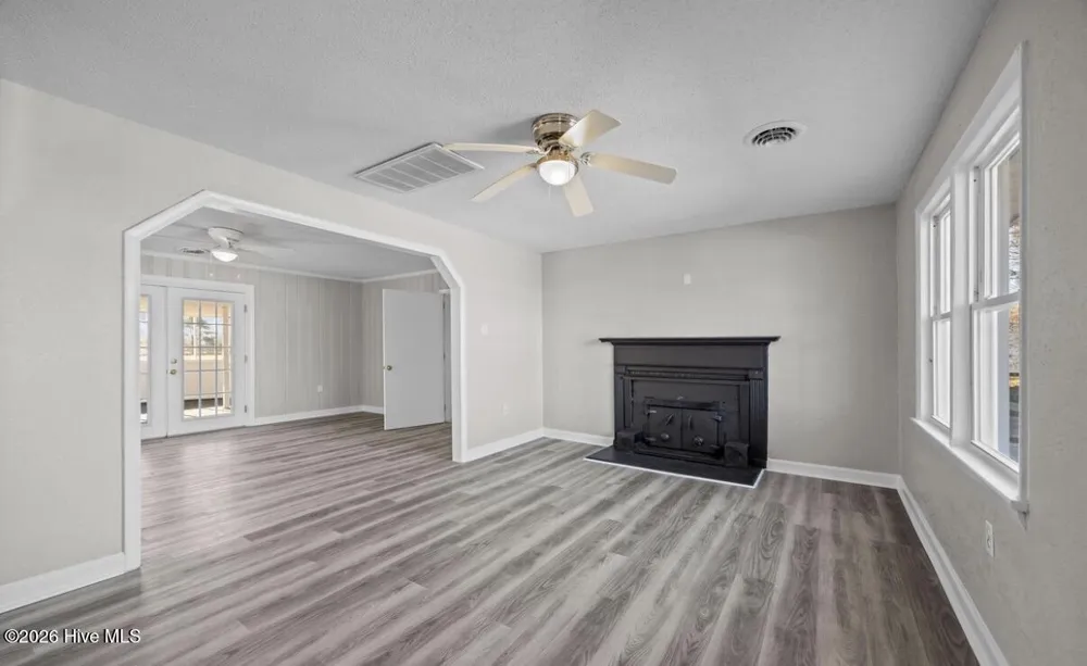 113 Mexico Road #1 Edenton, NC 27932