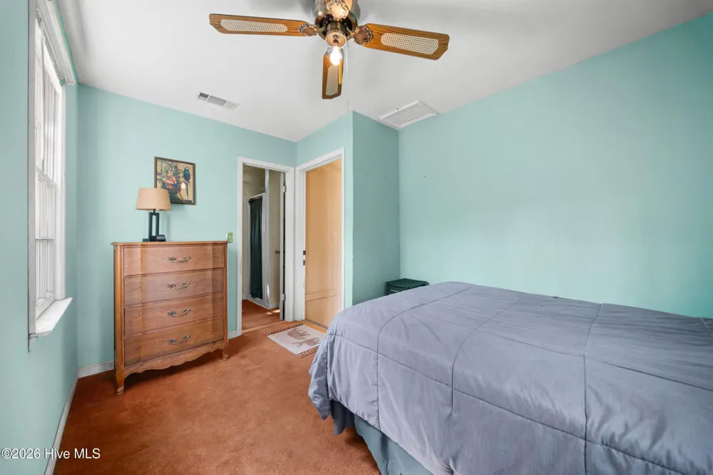 4960 Woodland Way Millen, GA 30442