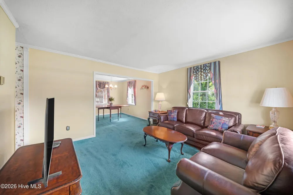 4960 Woodland Way Millen, GA 30442