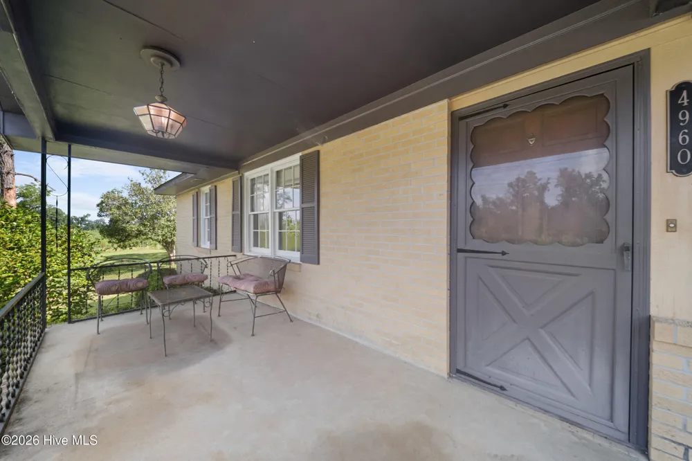 4960 Woodland Way Millen, GA 30442