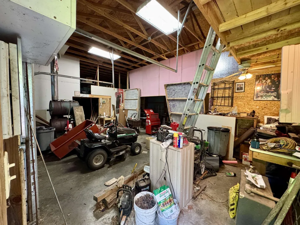 1365 E Burt Road Taymouth Township, MI 48417