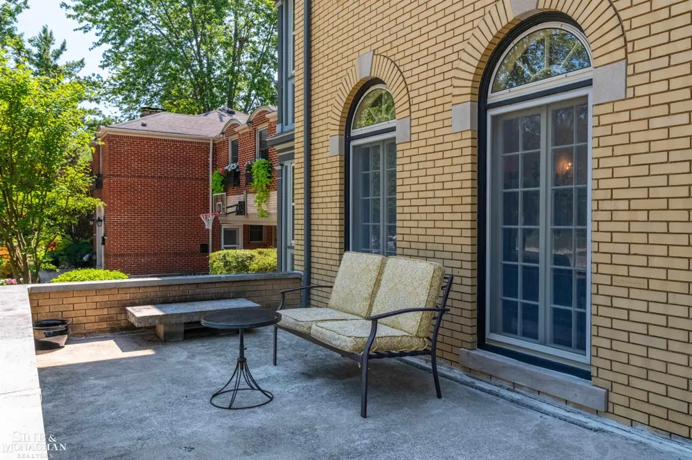 1319 Balfour Street Grosse Pointe Park City, MI 48230