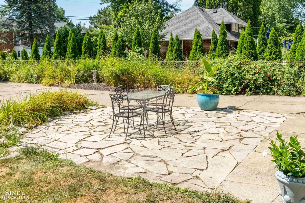 1319 Balfour Street Grosse Pointe Park City, MI 48230