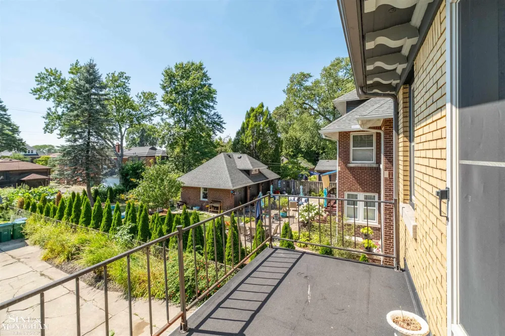 1319 Balfour Street Grosse Pointe Park City, MI 48230