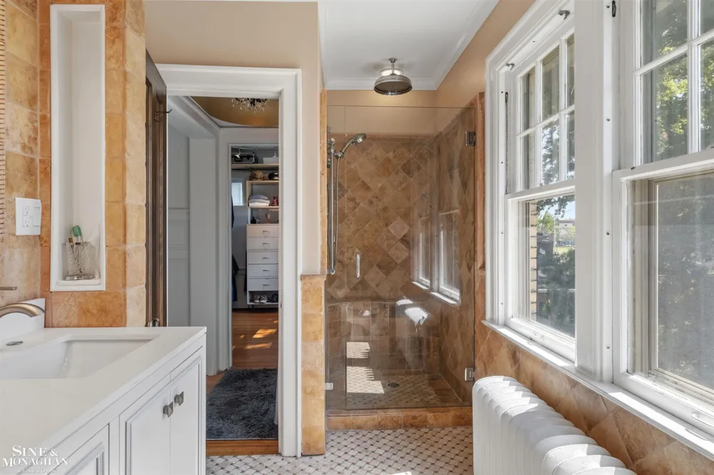 1319 Balfour Street Grosse Pointe Park City, MI 48230