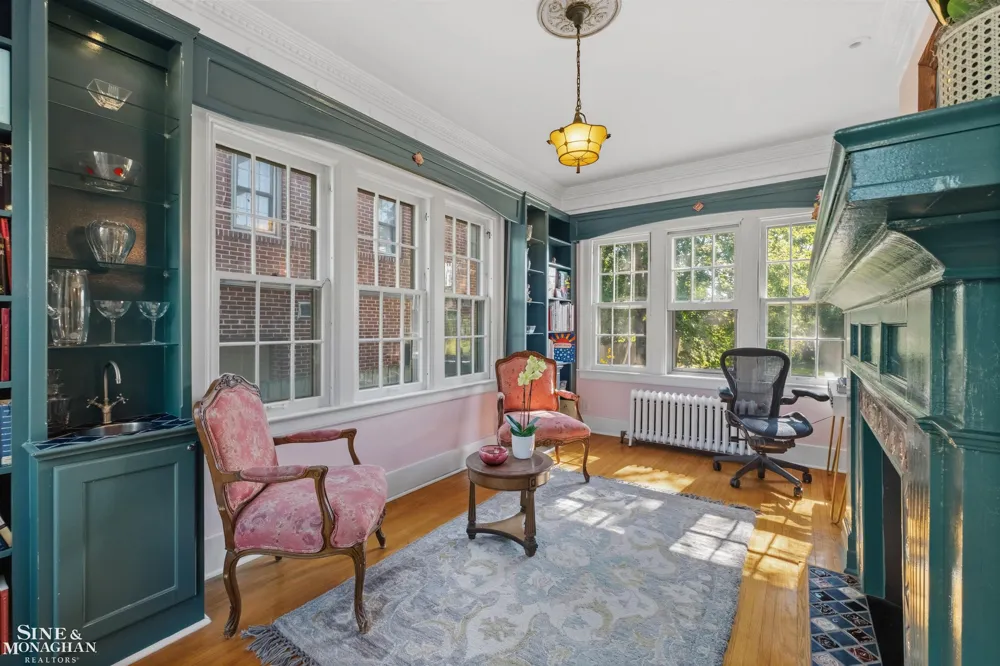 1319 Balfour Street Grosse Pointe Park City, MI 48230