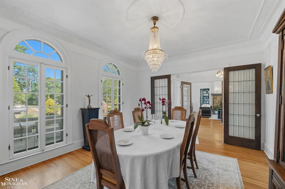1319 Balfour Street Grosse Pointe Park City, MI 48230