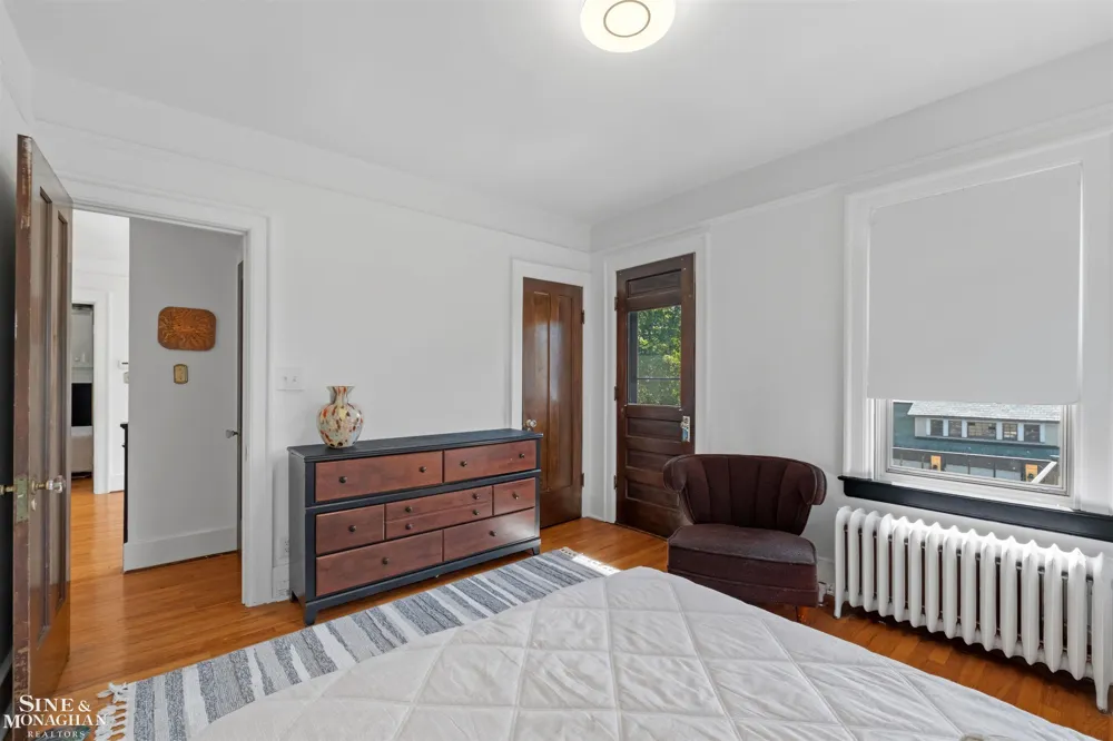 1319 Balfour Street Grosse Pointe Park City, MI 48230