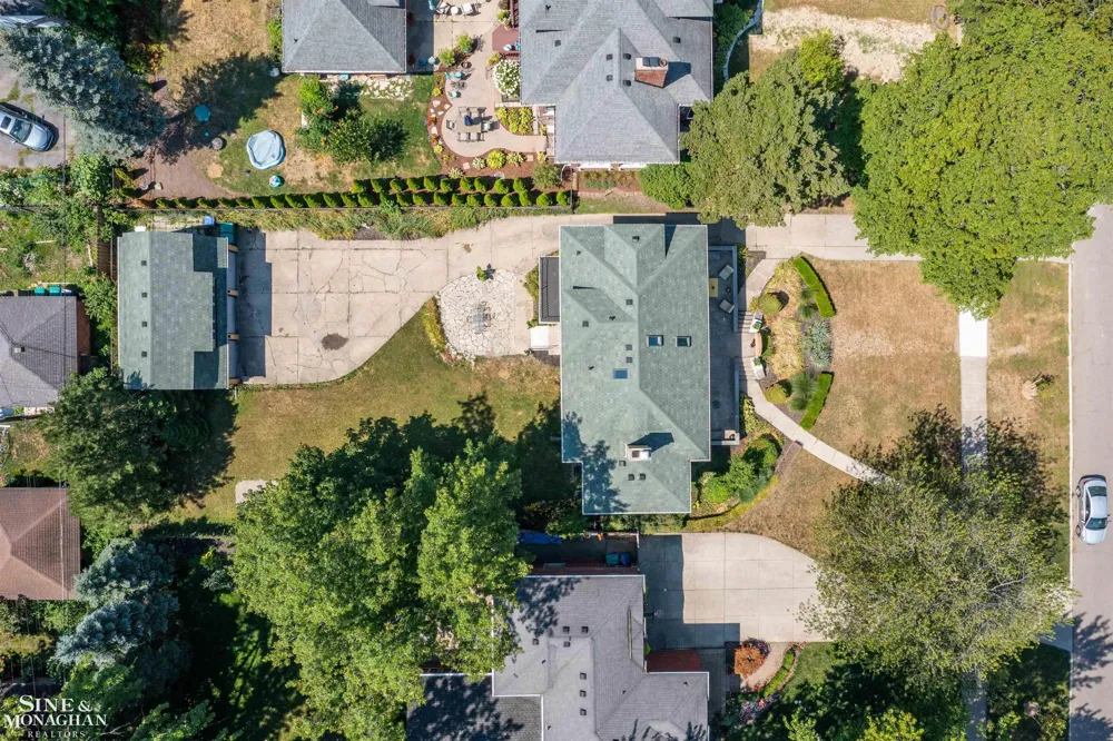 1319 Balfour Street Grosse Pointe Park City, MI 48230