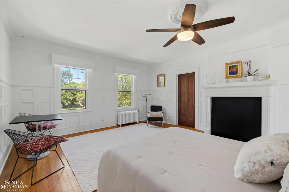 1319 Balfour Street Grosse Pointe Park City, MI 48230